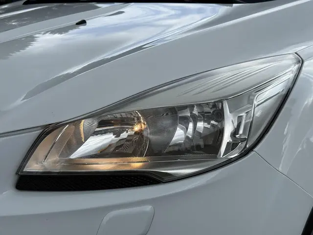 Ford Kuga 1.5 Titanium 2014 Benzine 27