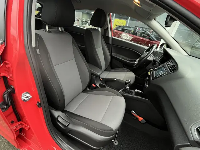 Hyundai i20 1.0 T-GDI Comfort 2019 Benzine 25