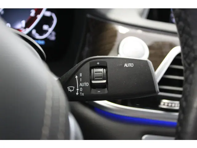 BMW 7 Serie 745e High Executive 2022 Hybride Benzine 48