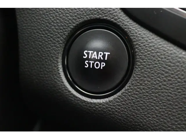 Renault Mégane Estate 1.3 TCe Limited 2019 Benzine 37