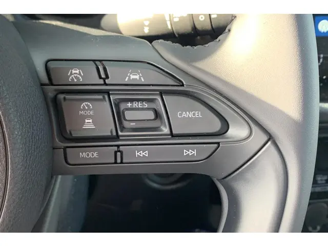 Toyota Aygo X Hybrid 115 pulse 2026 Hybride Benzine 17