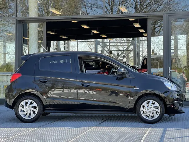 Mitsubishi Space Star 1.2 Connect Pro 2019 Benzine 15