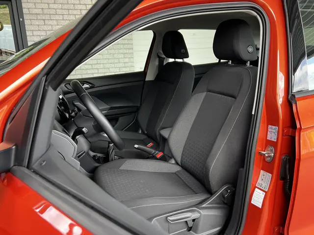 Volkswagen T-Cross 1.0 TSI Life 2021 Benzine 25