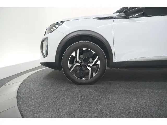 Peugeot 2008 PureTech 130 EAT8 GT 2024 Benzine 18