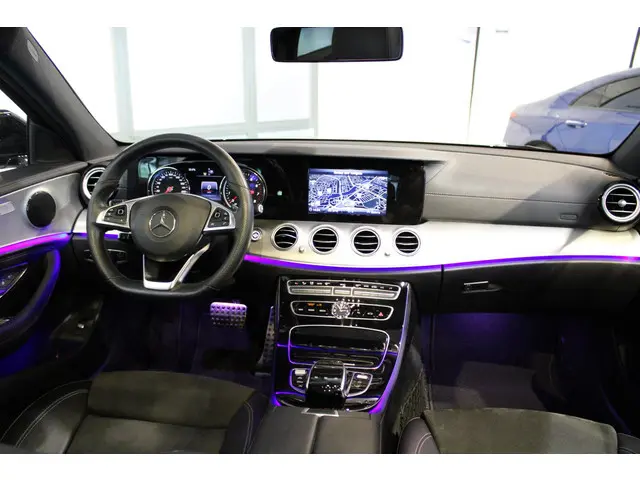 Mercedes-Benz E-Klasse Estate 200 Ambition 2017 Benzine 34