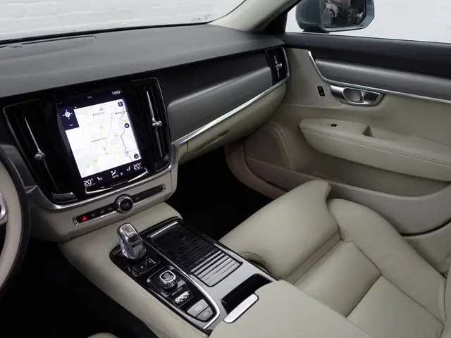 Volvo V90 2.0 T8 AWD Inscription Aut- 2018 Hybride Benzine 8
