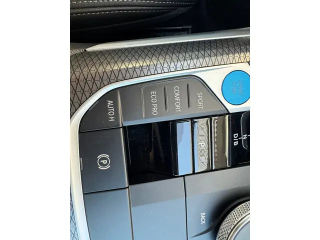 BMW i4 EDrive40 High Executive 84 kWh 2023 Elektrisch 15