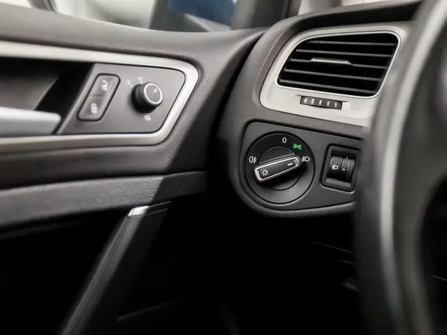 Volkswagen Golf 1.2 TSI R Connected 2015 Benzine 22