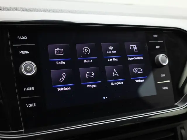 Volkswagen T-Cross 1.0TSI/95PK R Line 2019 Benzine 38