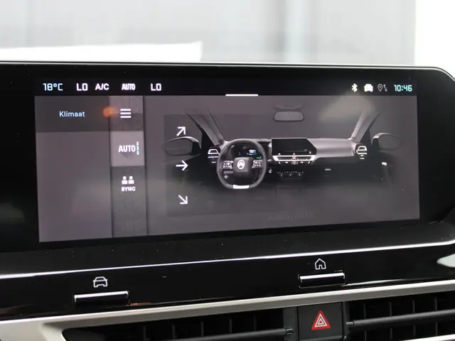 Citroën C4 HYBRID 145 BUSINESS 2025 Hybride Benzine 16