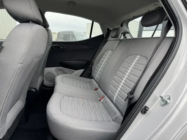 Hyundai i10 1.0 Premium 2025 Benzine 10