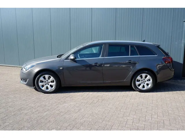 Opel Insignia Sports Tourer 1.6 T Business+ 2014 Benzine 7