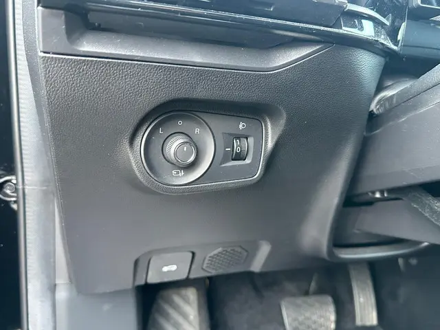 MG MG4 Electric Luxury 64 kWh 2024 Elektrisch 18