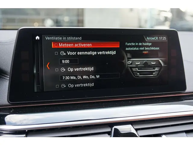 BMW 5 Serie Touring 530i xDrive Executive 2017 Benzine 56