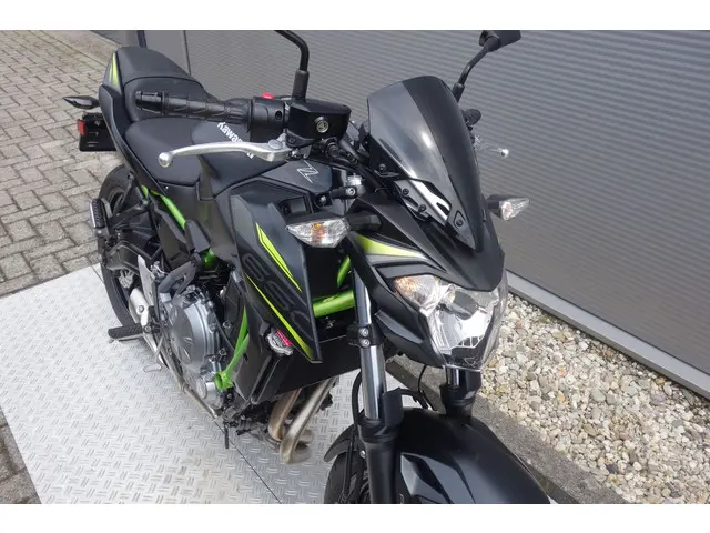Kawasaki Z650 ABS 2019 Benzine 7