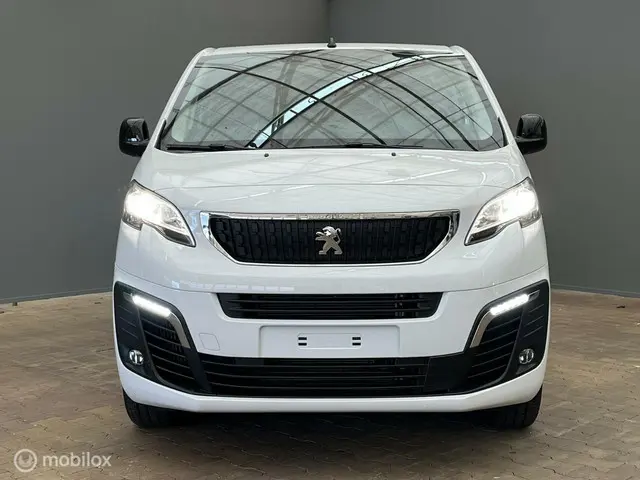 Peugeot Expert 2.0 BlueHDi 145 S&S EAT8 L3 2023 Diesel 8