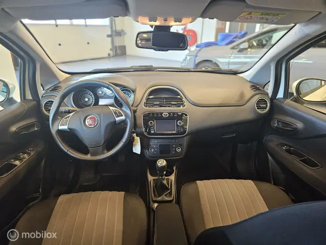 Fiat Punto Evo 0.9 TwinAir Sempre 2017 Benzine 8
