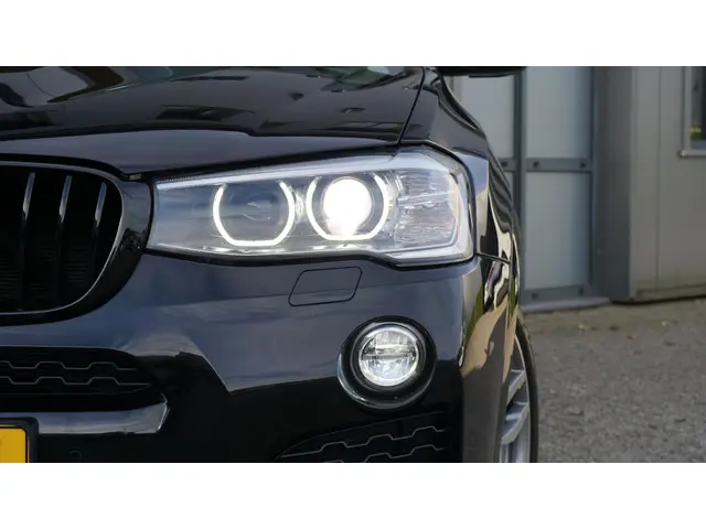 BMW X3 xDrive 20i 184pk M-Sport 2017 Benzine 51