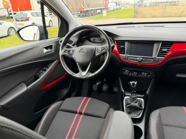 Opel Crossland 1.2 Turbo GS Line 2022 Benzine 16