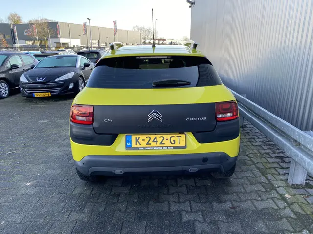Citroën C4 Cactus 1.2 PureTech W 2014 Benzine 8