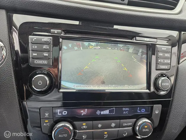 Nissan QASHQAI 1.2 Premier Edition 2014 Benzine 27