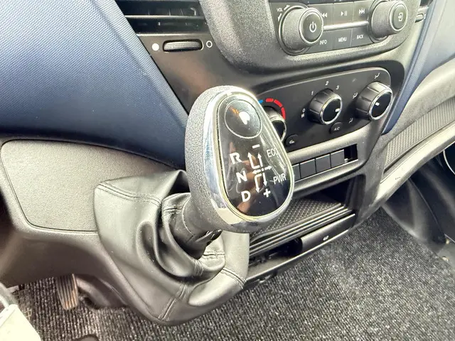 Iveco Daily 35S14V 2.3 410 H2 JUMBO 2020 2020 Diesel 17