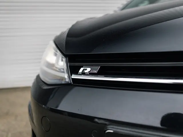 Volkswagen Golf 1.4 TSI Highline 2xR-line 2014 Benzine 3