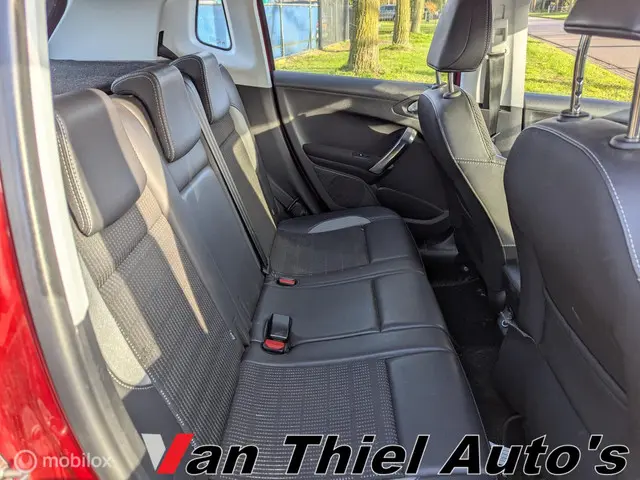 Peugeot 2008 1.2 PureTech Allure 2017 Benzine 9