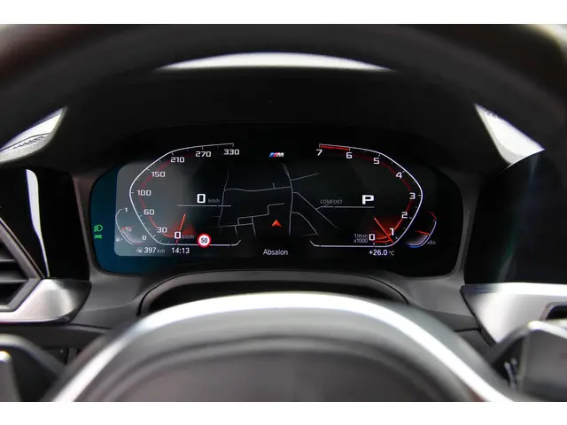 BMW 3 Serie 330i High Executive 2019 Benzine 12
