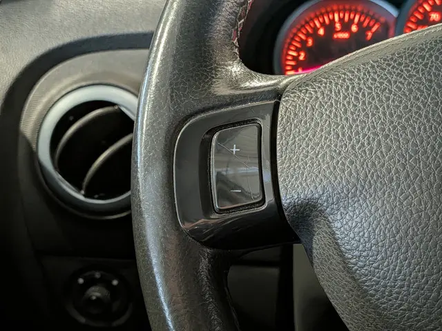 Dacia Dokker 1.2 TCe S&S 10th Anniversary 2016 Benzine 14