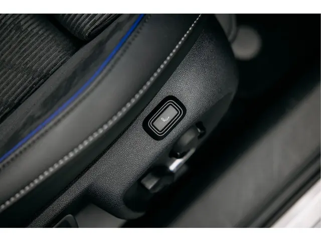 Volkswagen Passat R-Line Diesel 2024 Diesel 25