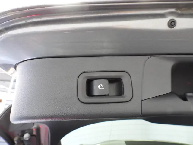 Mercedes-Benz B-Klasse B180 Aut. AMG 2020 Benzine 35
