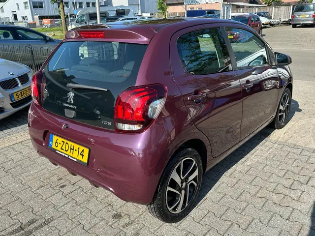 Peugeot 108 1.0 e-VTi Allure 2014 Benzine 4