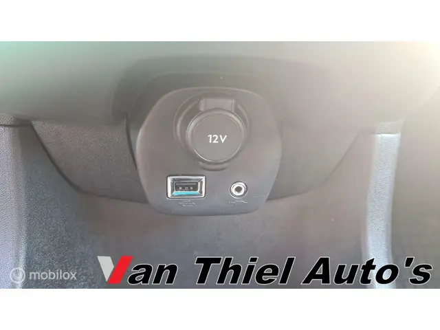Citroën C1 1.2 PureTech Shine airco 2015 Benzine 17