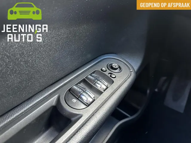 MINI Countryman 1.5 One | Navi | Cruise | Dakrails 2018 Benzine 6