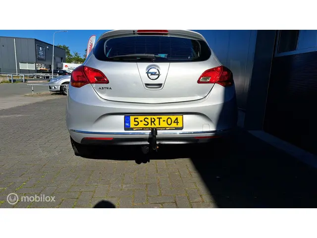 Opel Astra 1.4 Turbo Business + 2013 Benzine 10