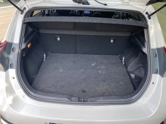 Toyota Auris 1.8 Hybrid Dynamic 2018 Hybride Benzine 16