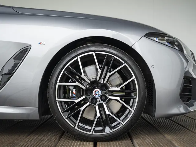 BMW 8 Serie Coupé 840i 2023 Benzine 22