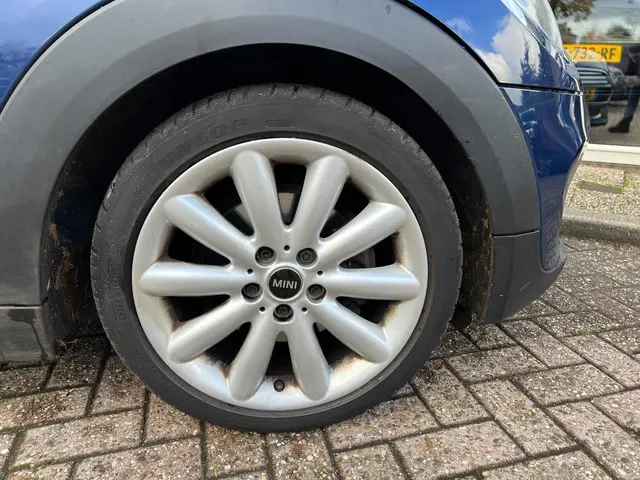 MINI Cooper Mini 1.5 Business 2015 Benzine 30