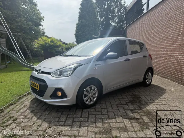Hyundai i10 1.0i i-Motion Comfort 2015 Benzine