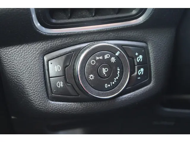 Ford B-MAX 1.0 EcoBoost 120 PK Titanium 2012 Benzine 10