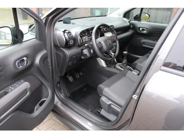 Citroën C3 Aircross 1.2 PureTech S&S Shine 2020 Benzine 10