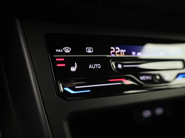 Volkswagen Polo 1.0TSI/95PK R-Line DSG 2025 Benzine 9