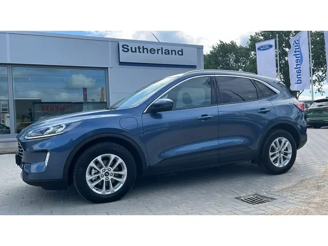 Ford Kuga 2.5 PHEV Titanium 2024 Hybride Benzine 46