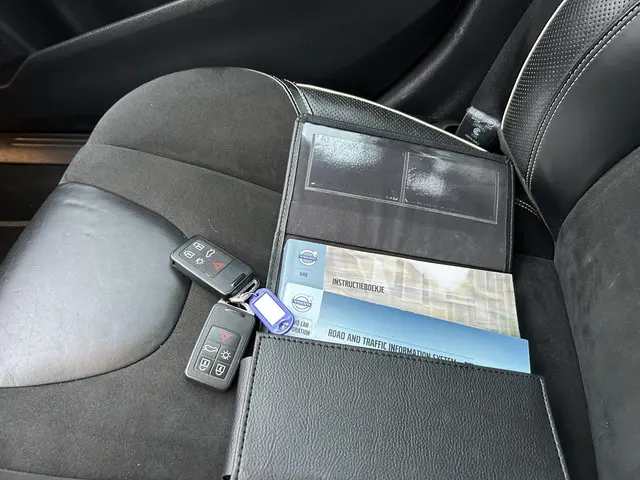 Volvo V40 2.5 T5 Summum 2013 Benzine 16