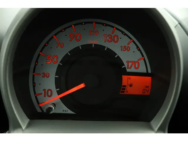 Toyota Aygo 1.0 VVT-i Now 2014 Benzine 41