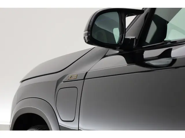 BMW XM PHEV 30 kWh 2023 Hybride Benzine 42