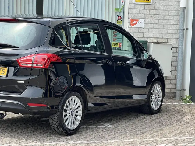 Ford B-MAX 1.0 EcoBoost Titanium 2013 Benzine 27