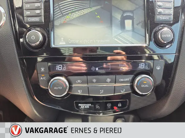 Nissan QASHQAI 1.2 Tekna 2014 Benzine 24