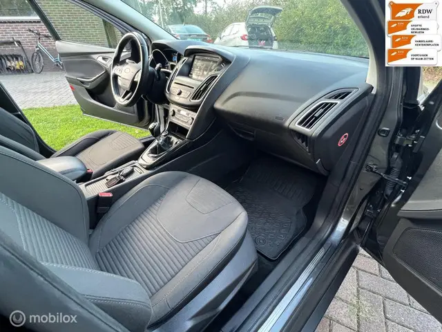 Ford Focus Wagon 1.0 Titanium 2017 Benzine 19